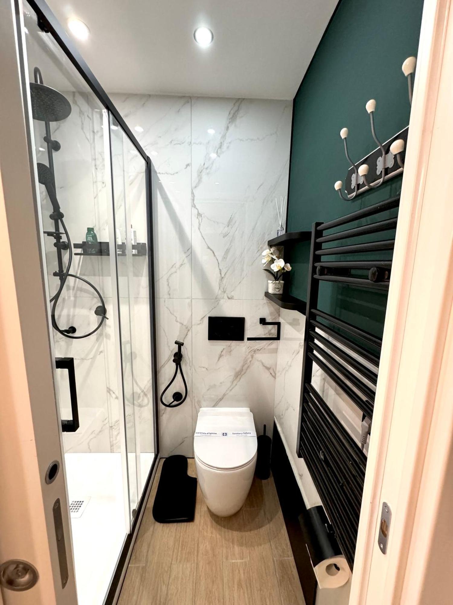Affittacamere Etere In Prati 3*