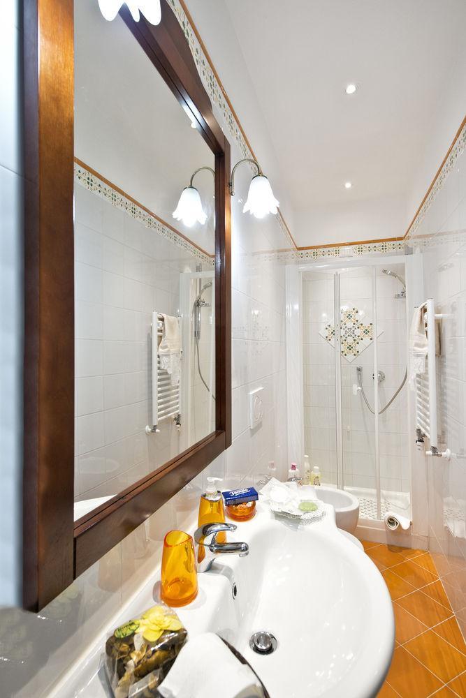 Etere In Prati Affittacamere 3*